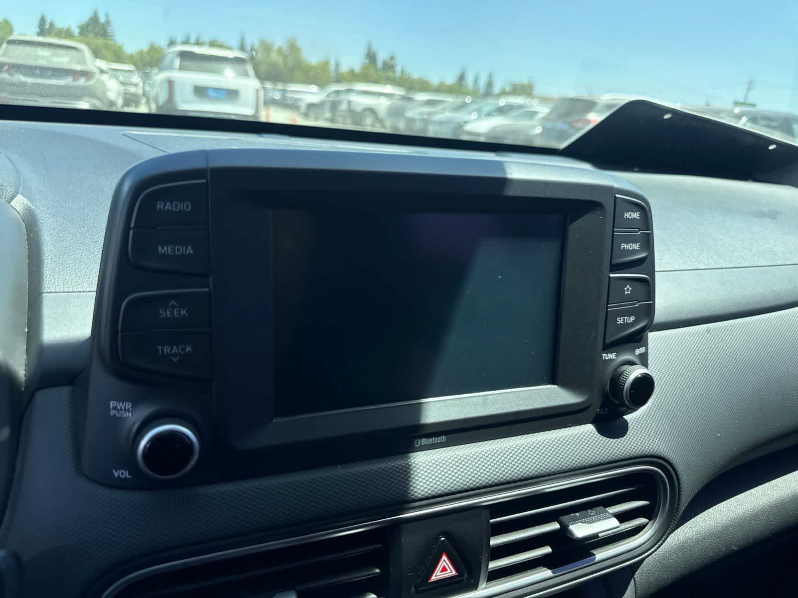 Used 2021 Hyundai Kona SE AWD/4WD image 25