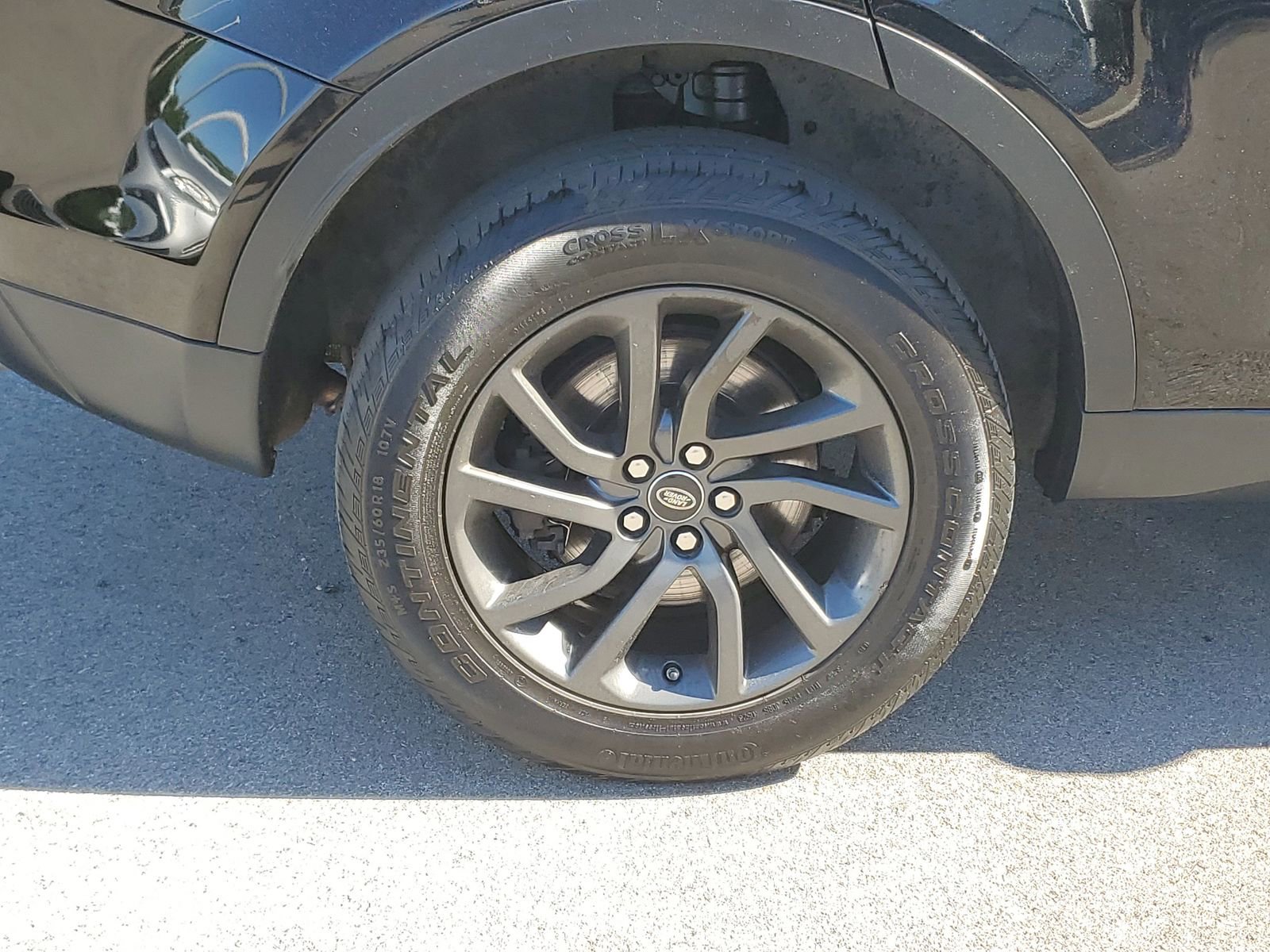 Used 2018 Land Rover Discovery Sport HSE AWD/4WD image 5