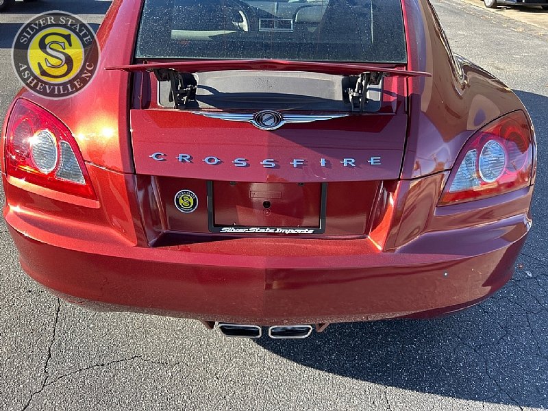 Used 2005 Chrysler Crossfire Limited image 21