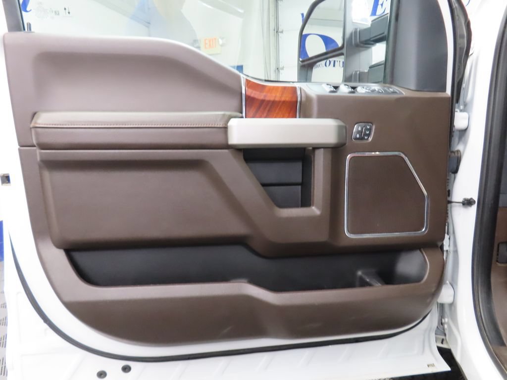 Used 2022 Ford F350 King Ranch w/ King Ranch Ultimate Package AWD/4WD image 55