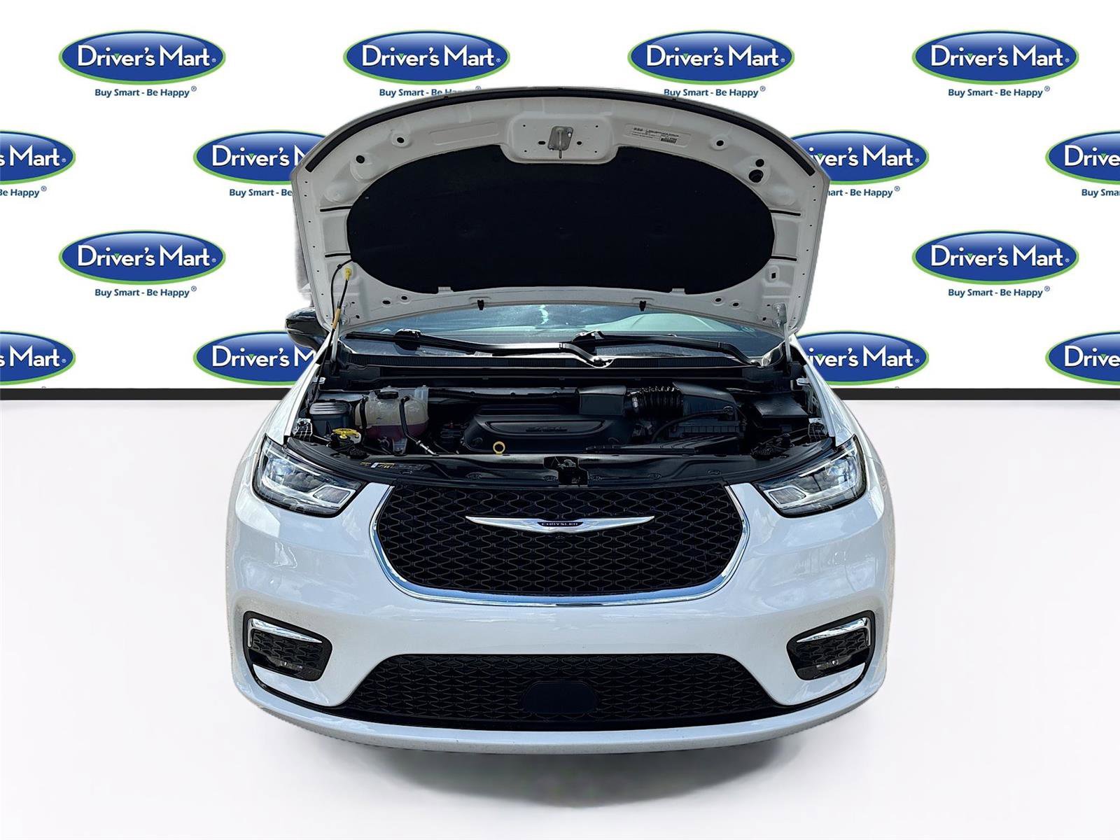 Used 2025 Chrysler Pacifica Select FWD image 32
