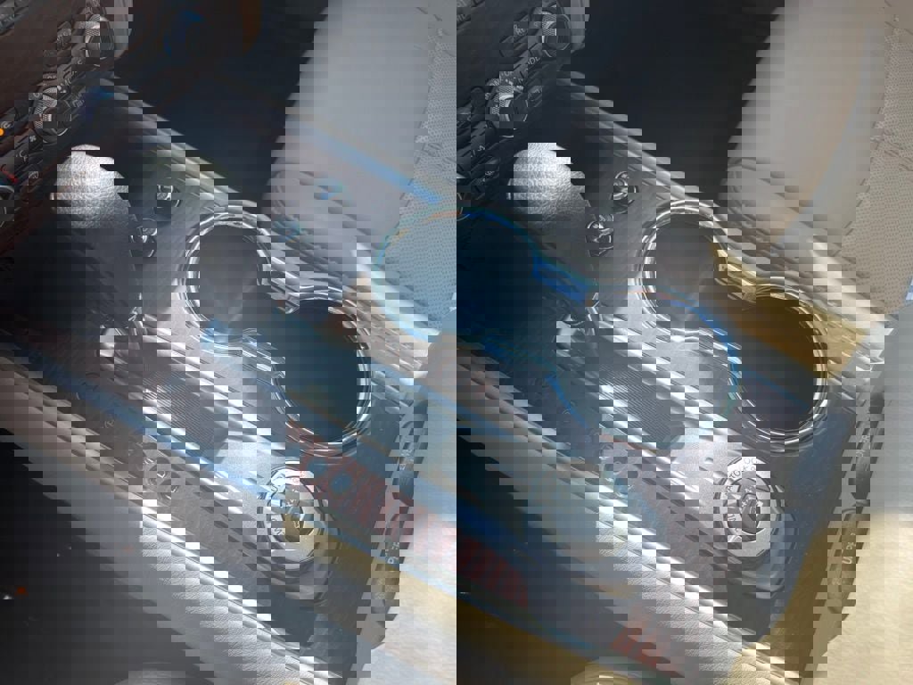 Used 2017 Nissan Pathfinder Platinum w/ Cargo Package image 29