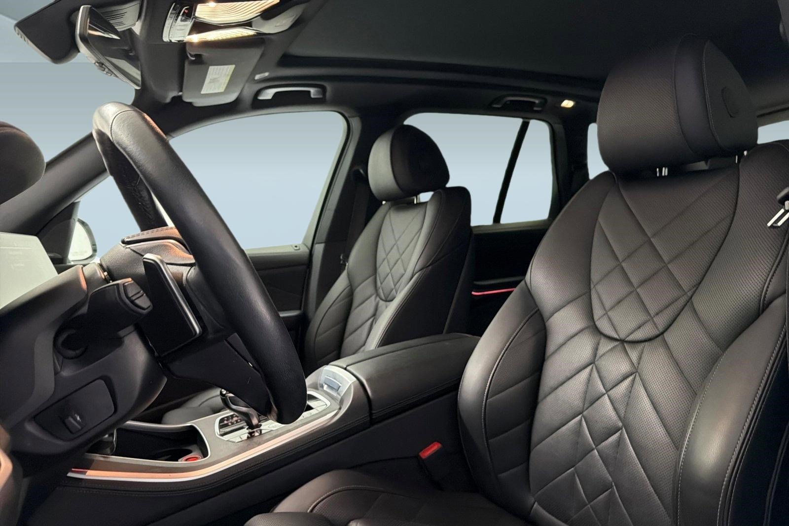 Certified 2023 BMW X5 sDrive40i w/ Climate Comfort Package image 24