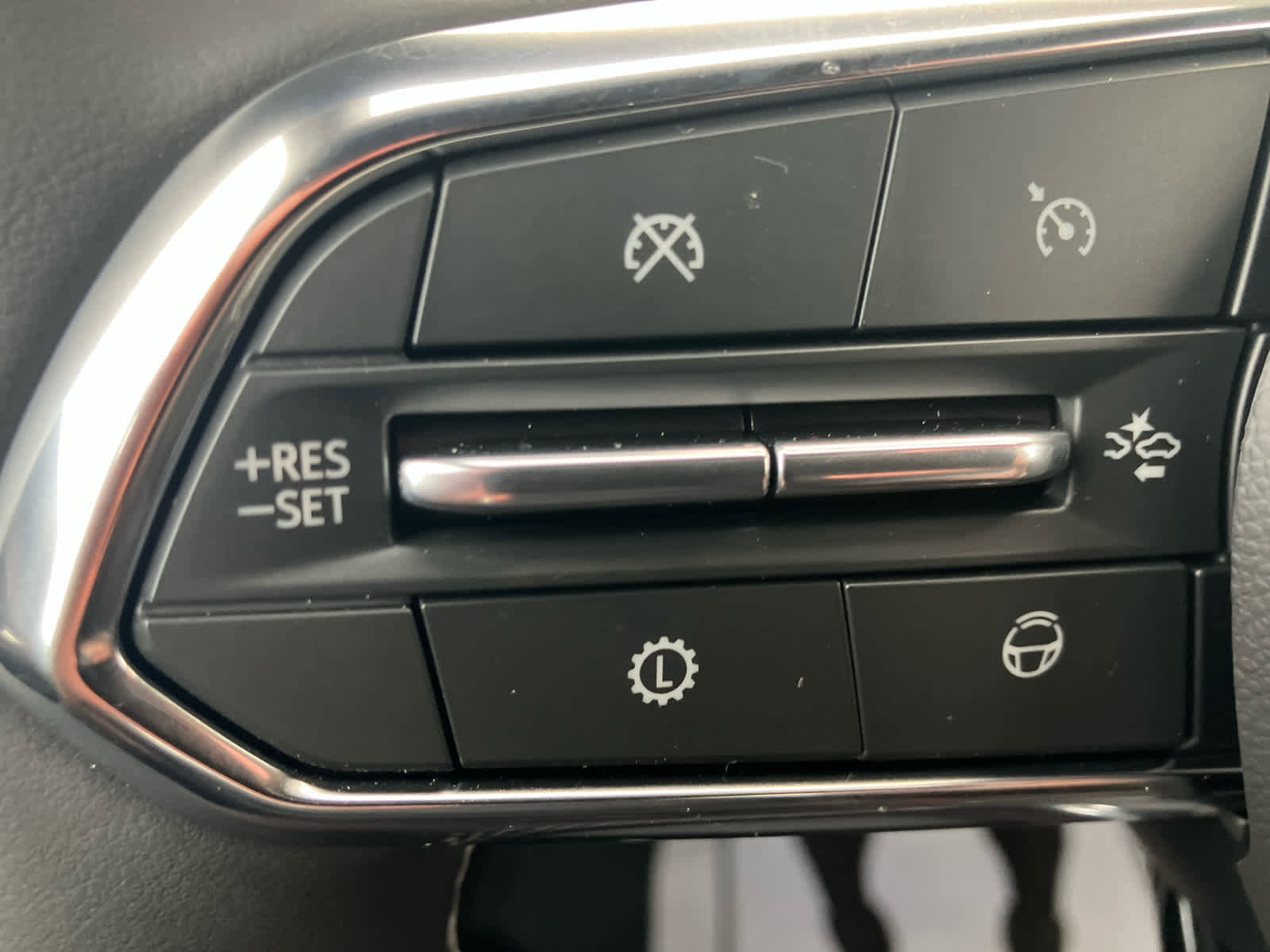 New 2026 Chevrolet Traverse LT w/ Enhanced Driving Package image 17