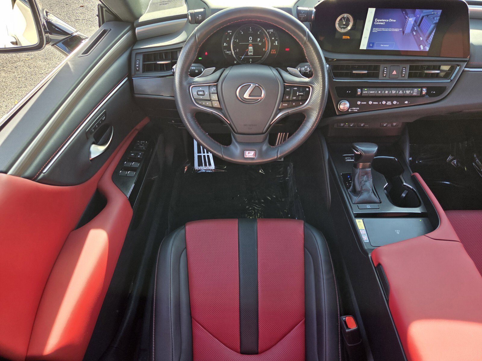 Used 2023 Lexus ES 350 F Sport w/ Accessory Package (Z2) image 12