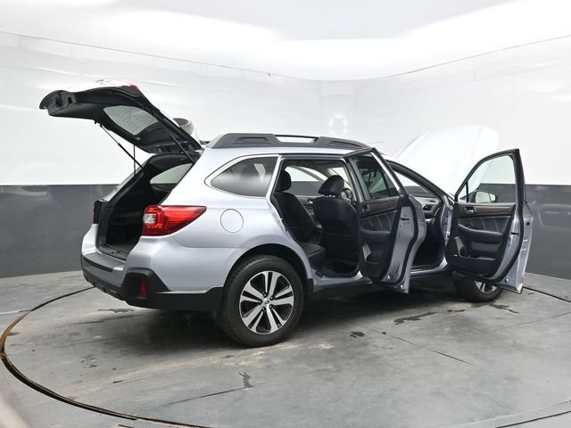 Used 2019 Subaru Outback 2.5i Limited AWD/4WD image 47