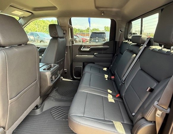 New 2026 Chevrolet Silverado 1500 LT Trail Boss w/ Convenience Package II image 14