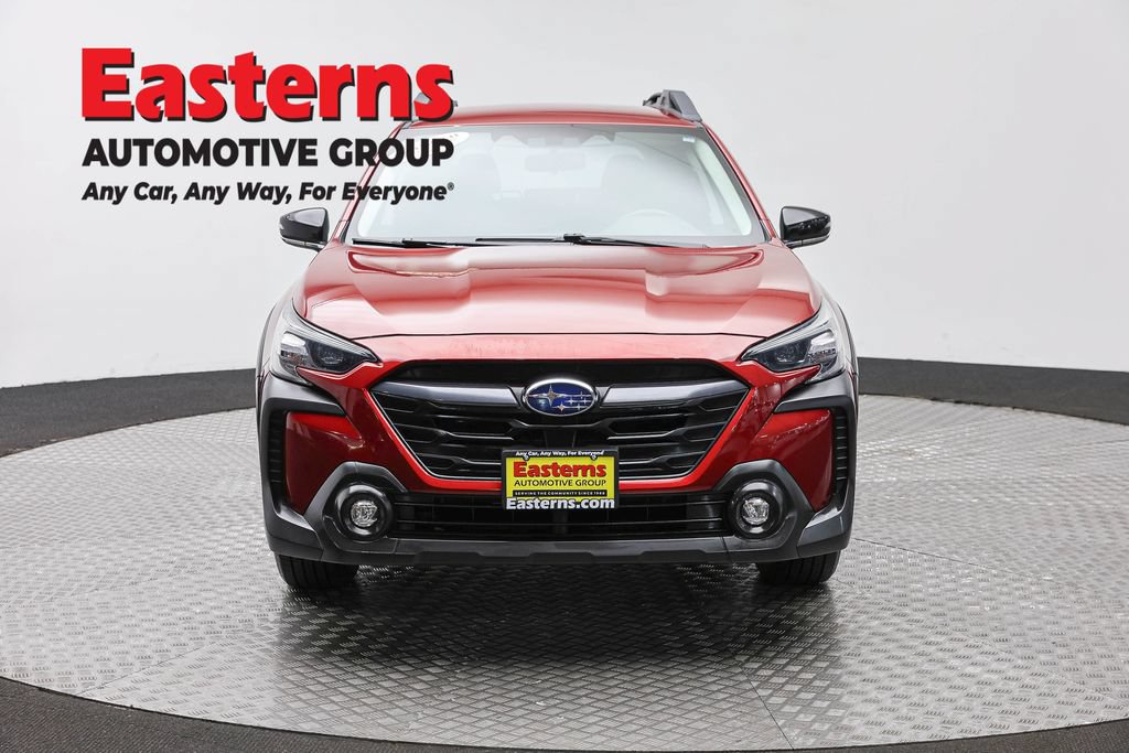 Used 2023 Subaru Outback Premium AWD/4WD image 2