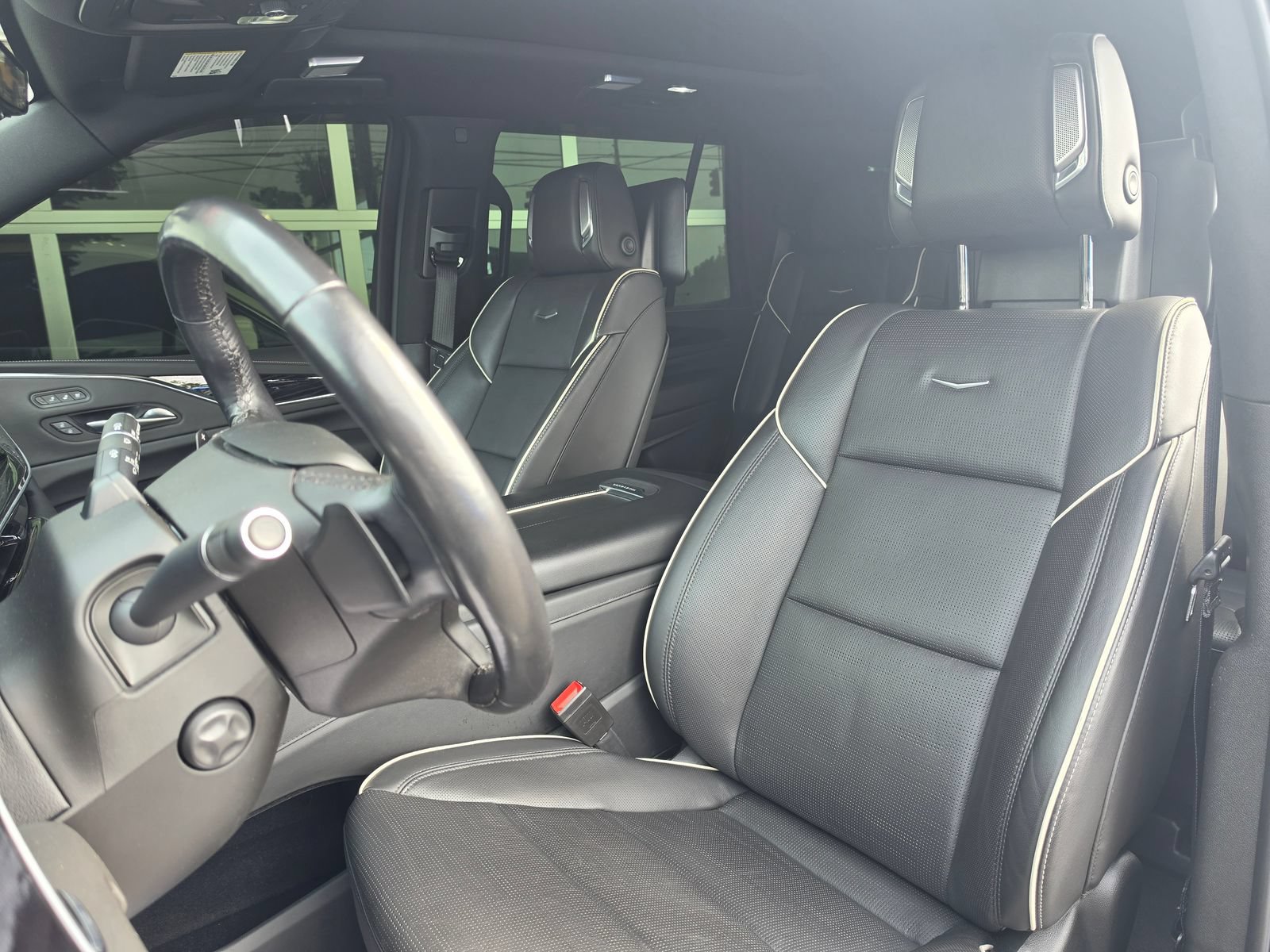 Used 2021 Cadillac Escalade Sport w/ Driver Assist Tech Package AWD/4WD image 8