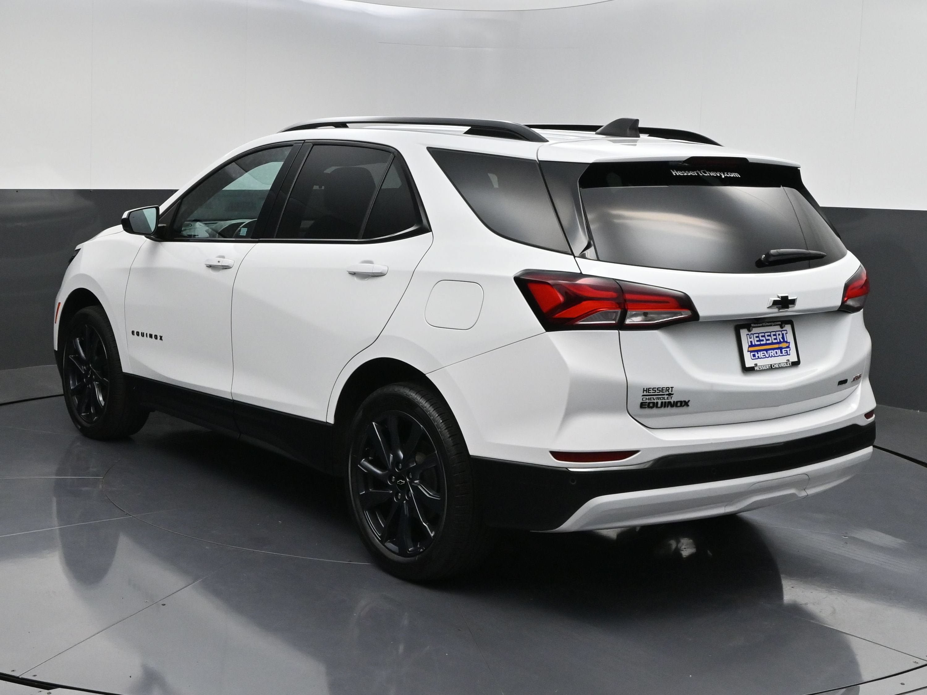Certified 2022 Chevrolet Equinox RS AWD/4WD image 6