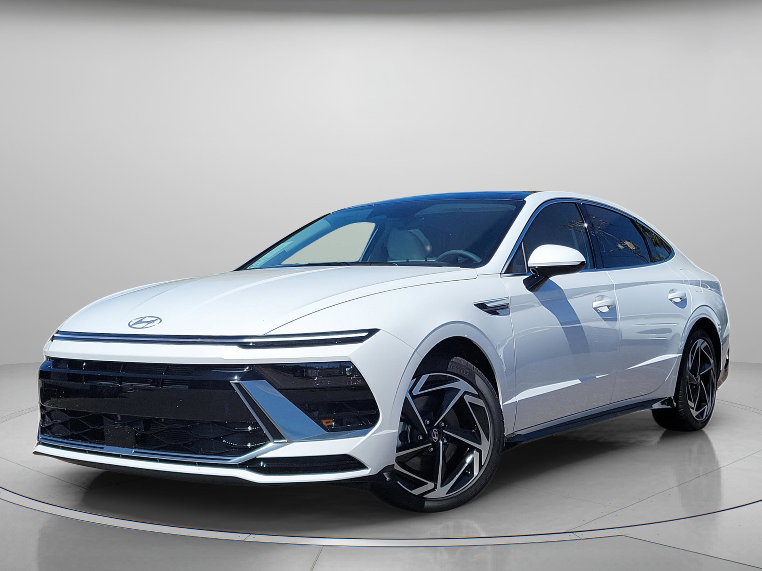 New 2025 Hyundai Sonata SEL image 2