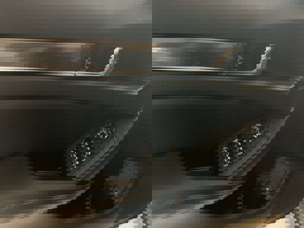 Used 2022 Honda Accord Sport image 12