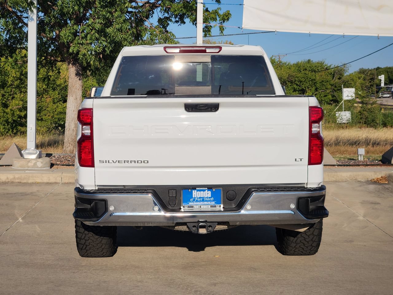 Used 2025 Chevrolet Silverado 1500 LT w/ Safety Package AWD/4WD image 6