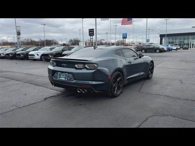 Used 2023 Chevrolet Camaro LT w/ RS Package image 8
