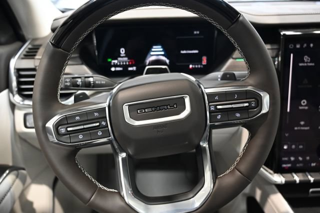 New 2026 GMC Acadia Denali w/ Super Cruise Package image 24