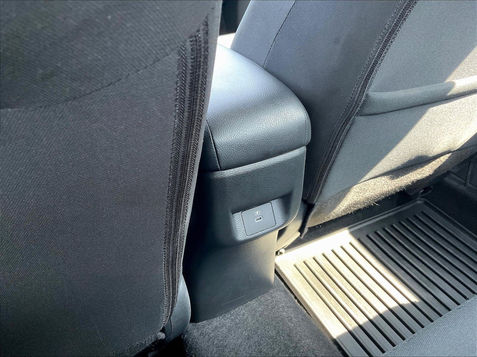 Certified 2025 Nissan Versa SR w/ Trunk Package FWD image 12