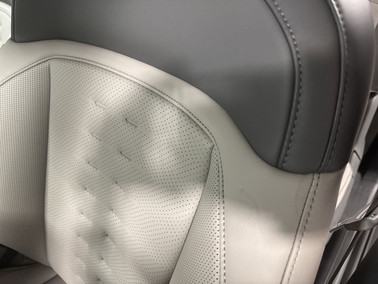 New 2026 Kia EV9 Wind image 16