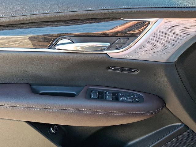 Certified 2024 Cadillac XT6 Premium Luxury image 16