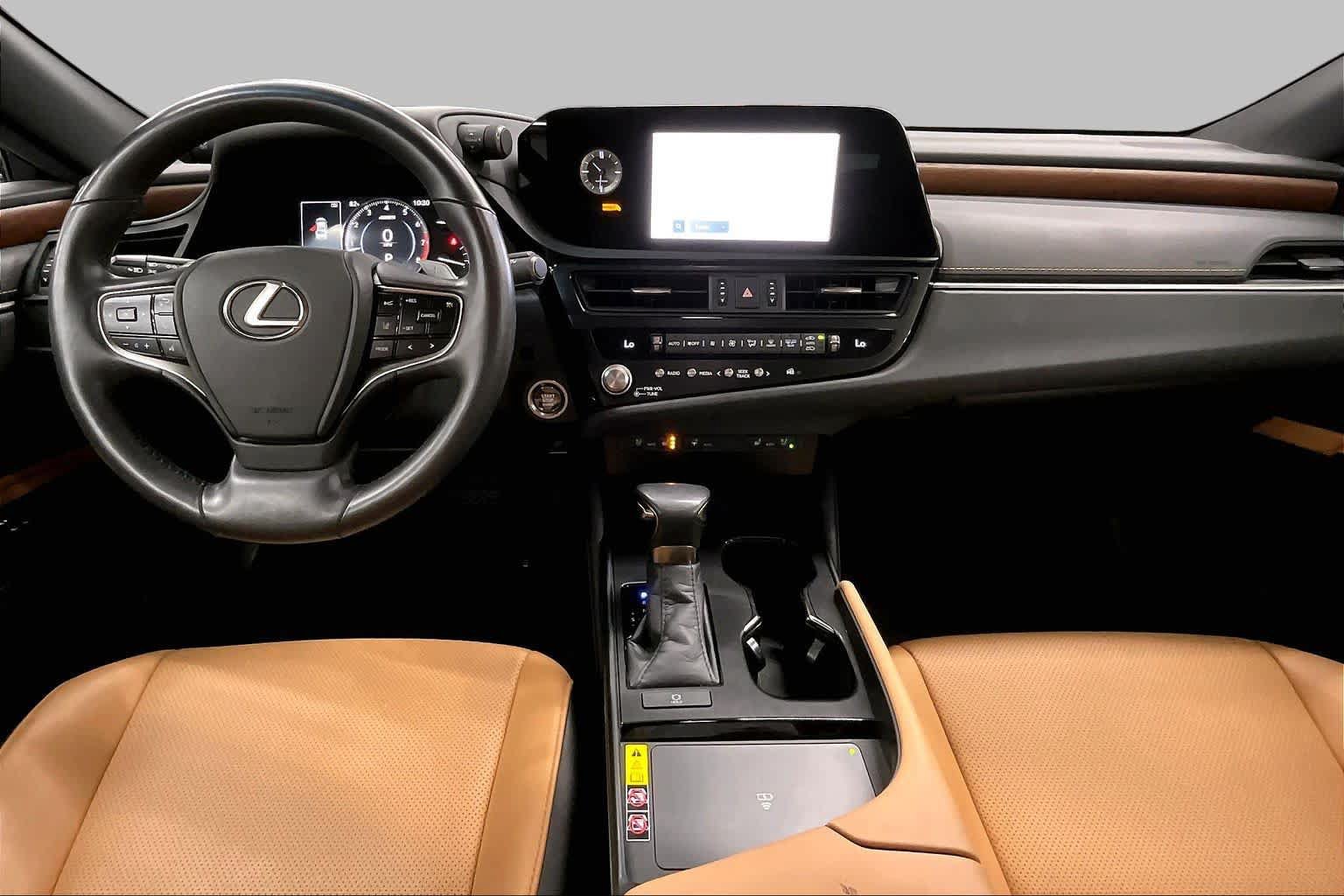 Used 2025 Lexus ES 350 w/ Premium Package FWD image 16