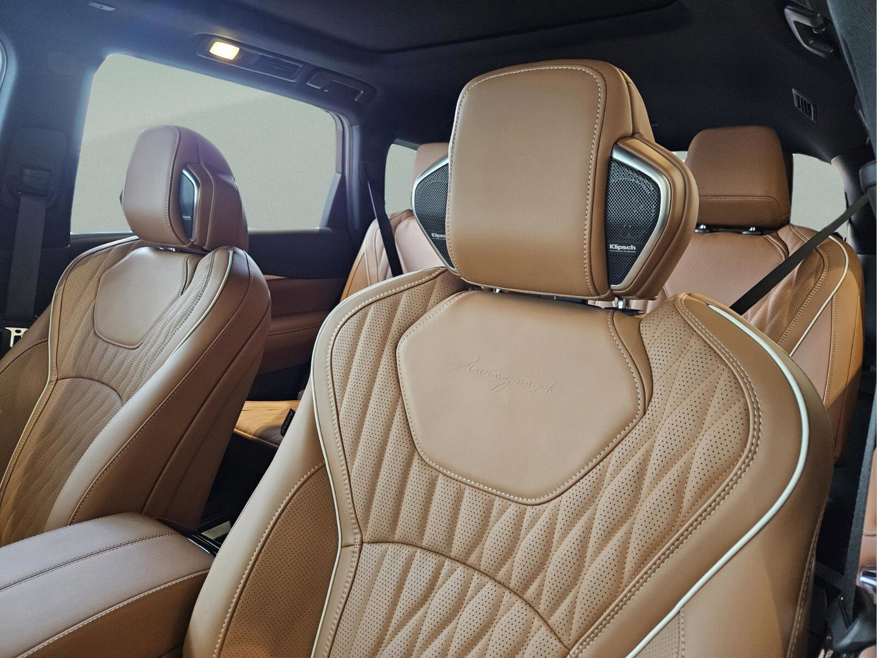 New 2026 INFINITI QX60 Autograph w/ Dark Cargo Package image 13