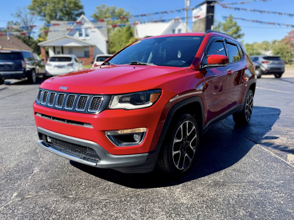 Used 2017 Jeep Compass Limited AWD/4WD image 4