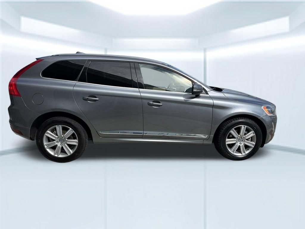 Used 2017 Volvo XC60 T5 Inscription w/ Preferred Option Package AWD/4WD image 7