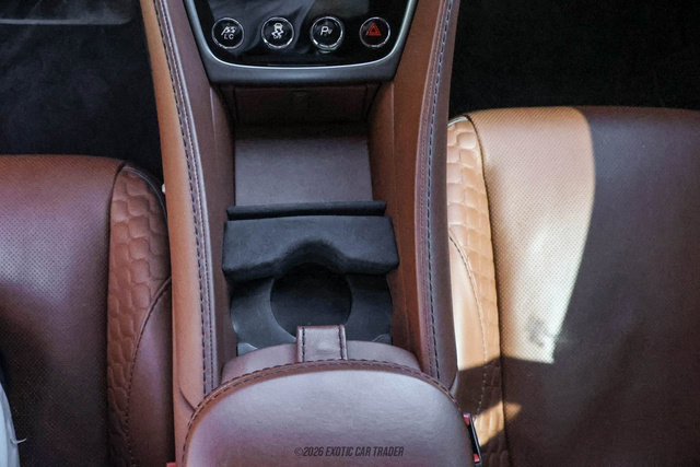 Used 2015 Aston Martin Vanquish Coupe RWD image 22