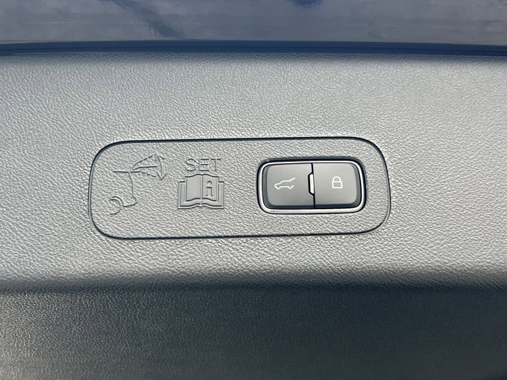 New 2026 Lincoln Aviator 2WD image 12