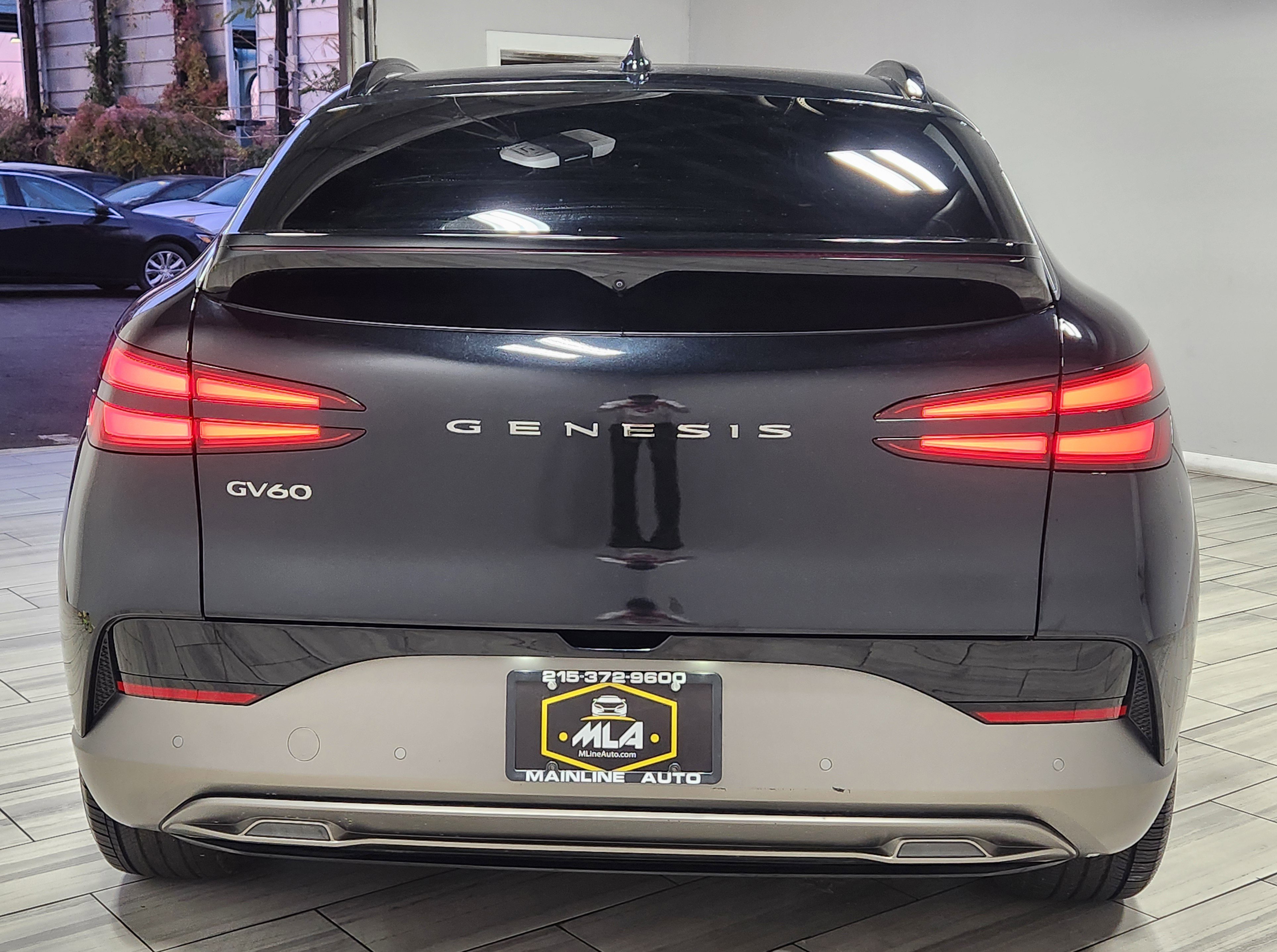 Used 2025 Genesis GV60 RWD image 4