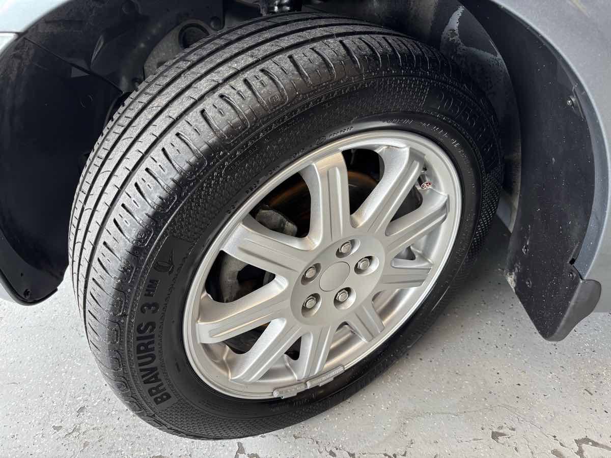 Used 2010 Chrysler PT Cruiser w/ Convenience Group image 28