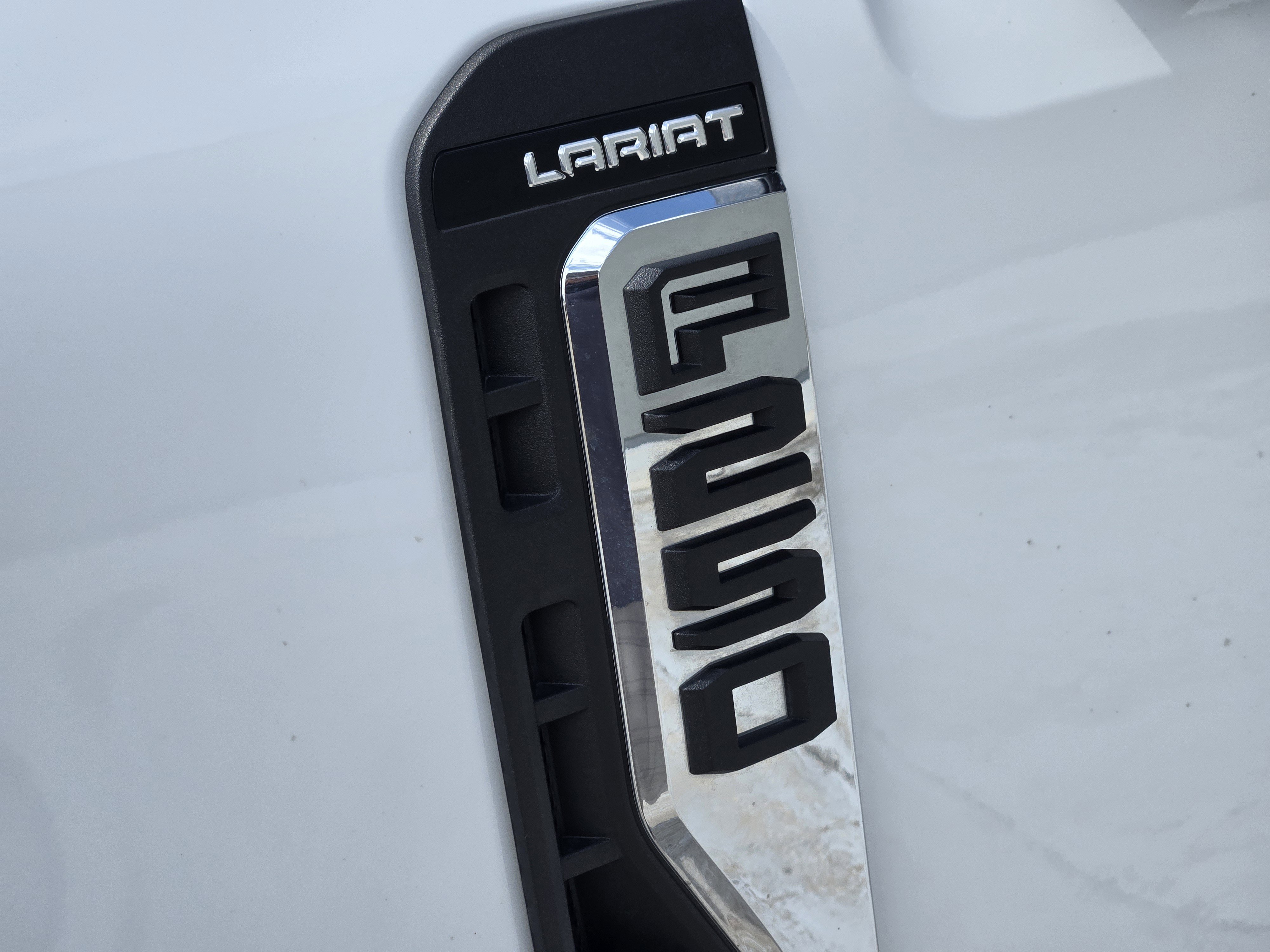 Used 2024 Ford F250 Lariat image 13