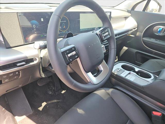 New 2026 Hyundai Ioniq 9 SEL image 3