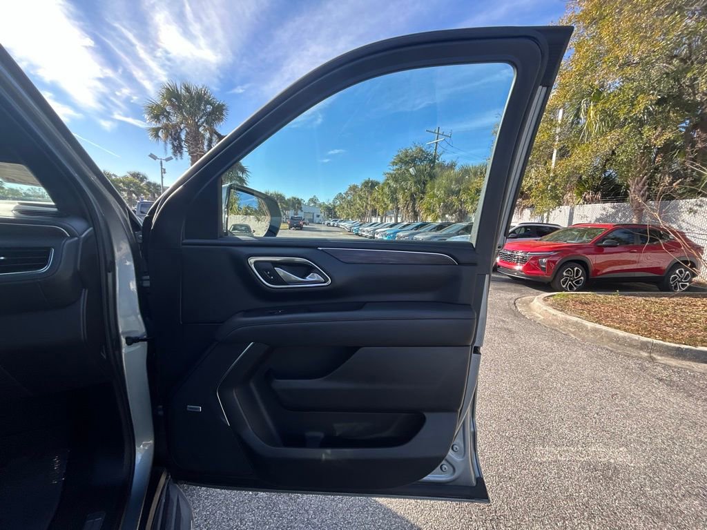 Used 2024 Chevrolet Tahoe LT image 28
