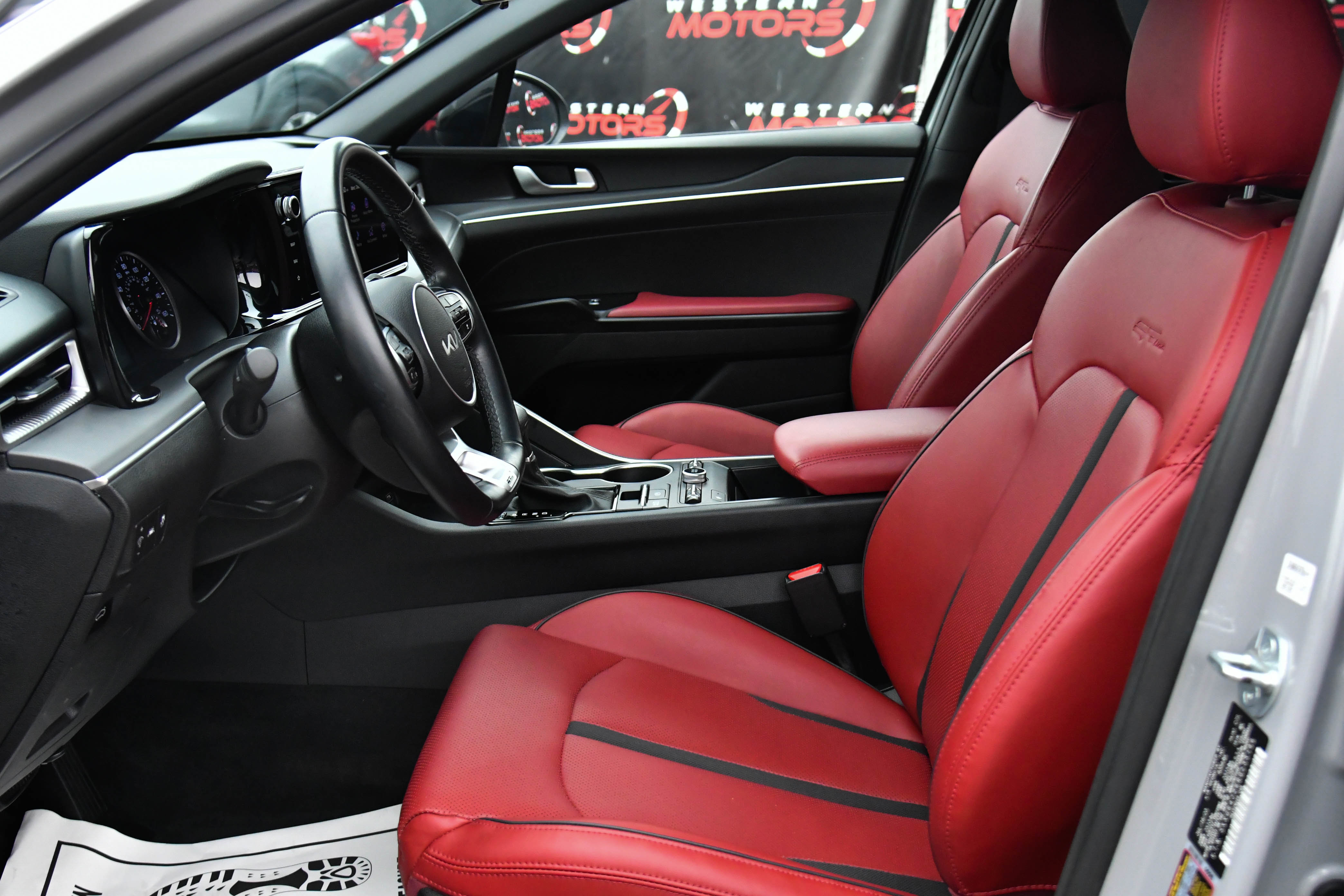 Used 2024 Kia K5 GT-Line w/ GT-Line Premium Package image 18