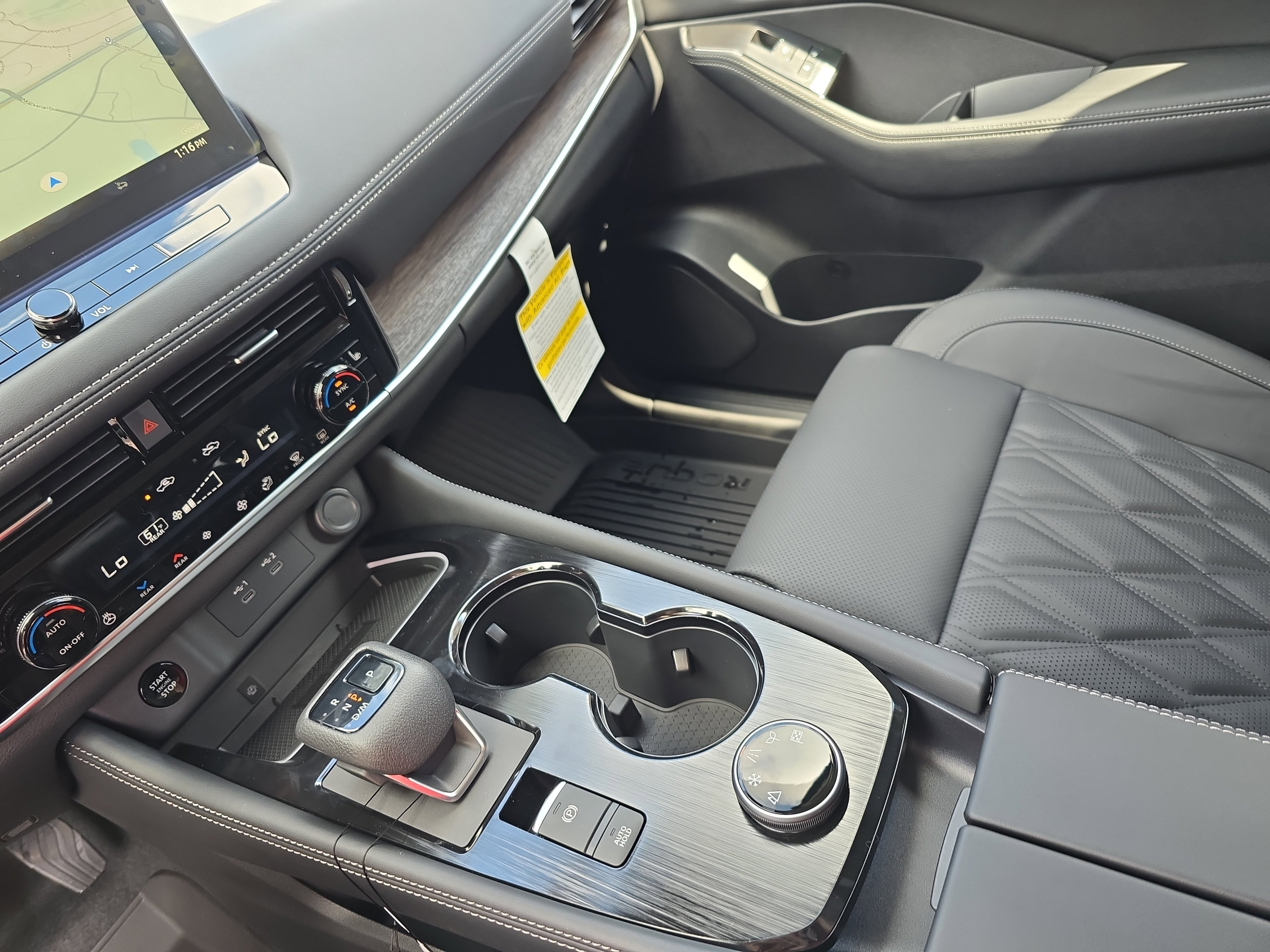 New 2026 Nissan Rogue Platinum image 25