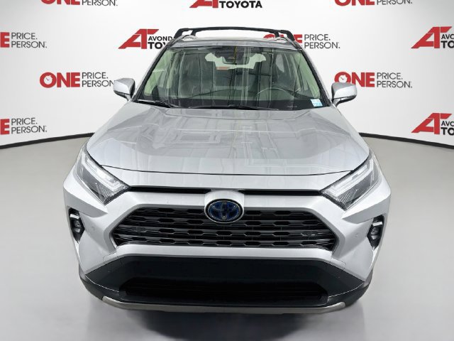 Certified 2022 Toyota RAV4 Limited w/ Limited Grade Weather Package AWD/4WD image 3