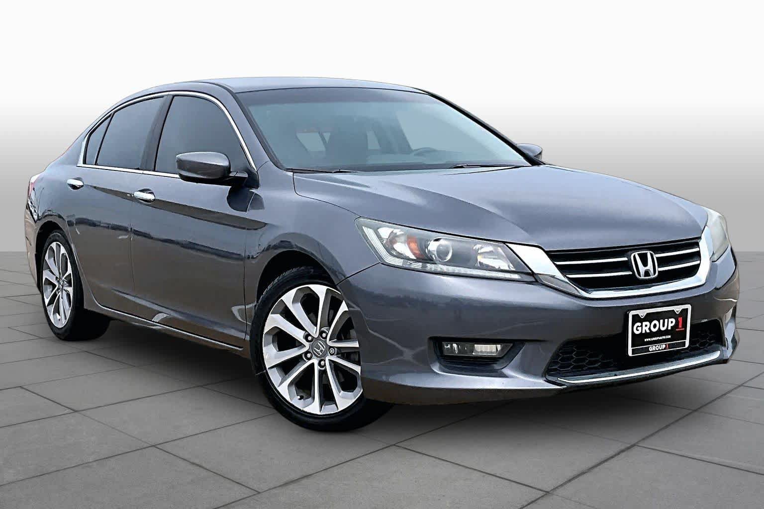 Used 2013 Honda Accord Sport image 3