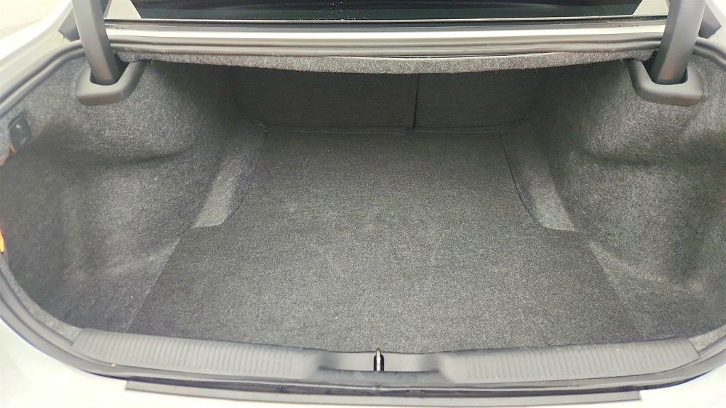 Used 2022 Dodge Charger SRT Hellcat w/ Harman/Kardon Audio Group image 23