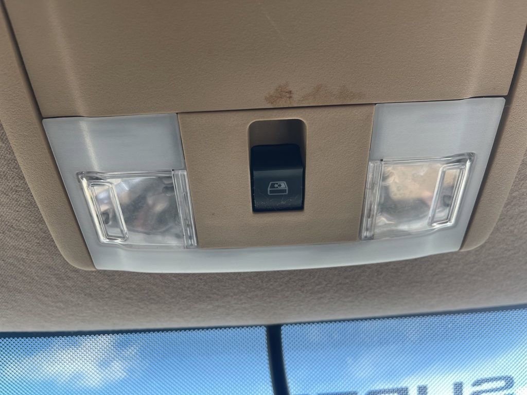 Used 2014 Ford F250 Lariat w/ Chrome Package image 28