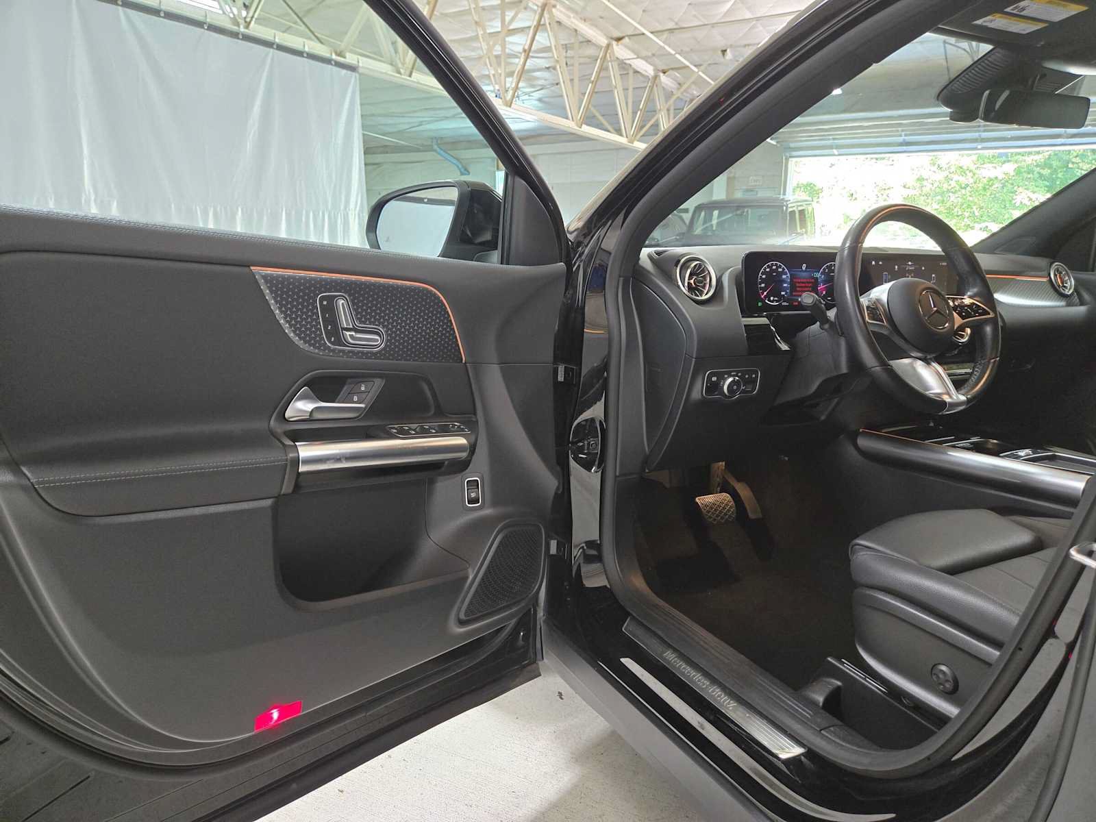 Used 2025 Mercedes-Benz GLA 250 image 20