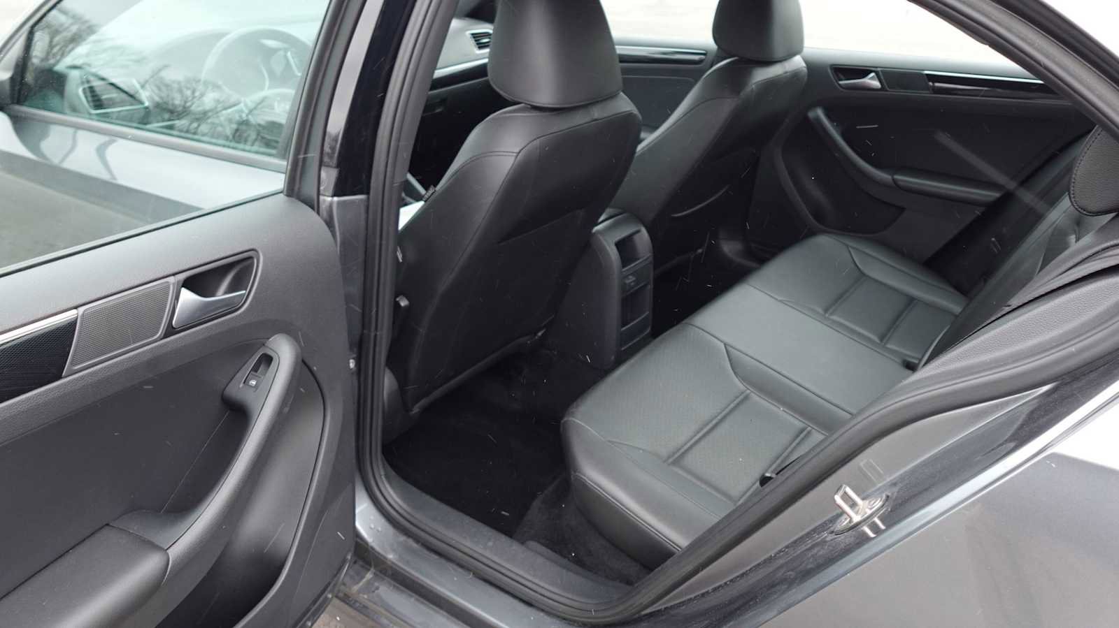 Used 2018 Volkswagen Jetta Sport image 36