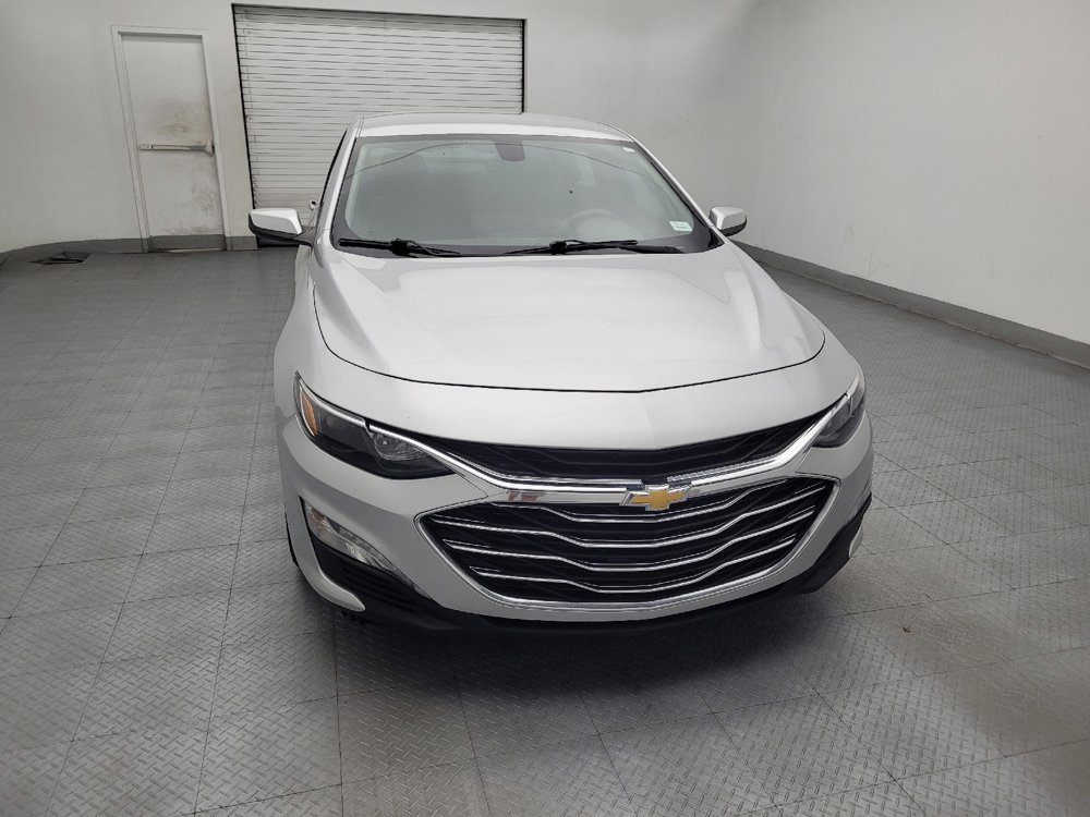 Used 2021 Chevrolet Malibu LT FWD image 14