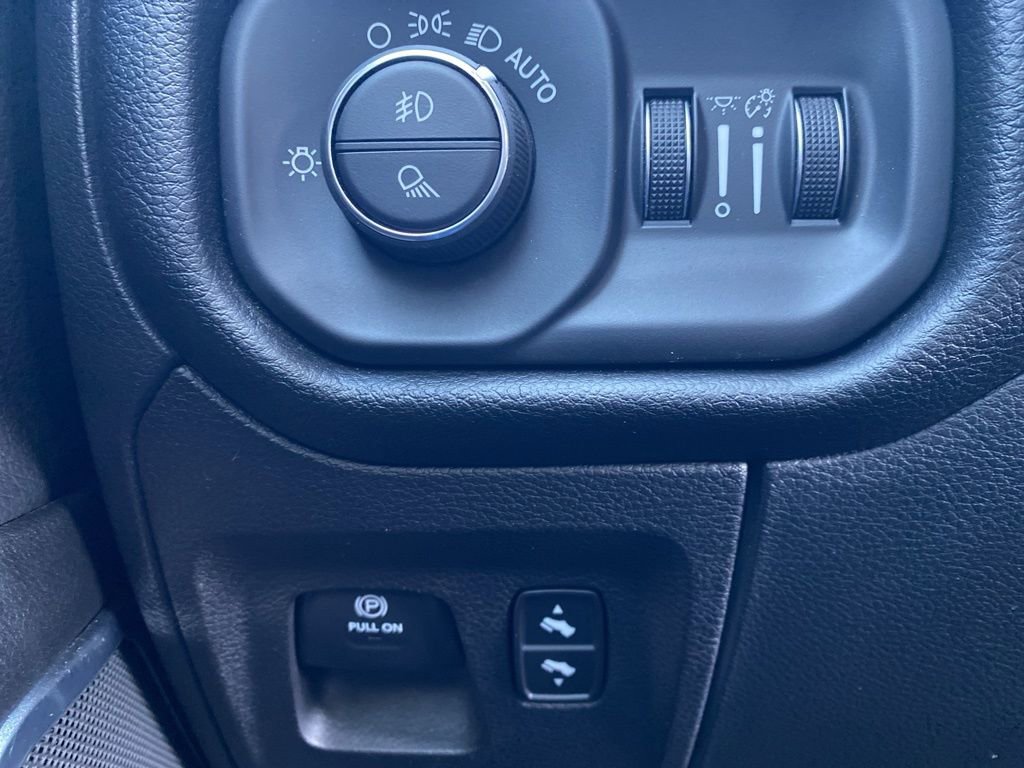 Used 2022 RAM 1500 Laramie image 25