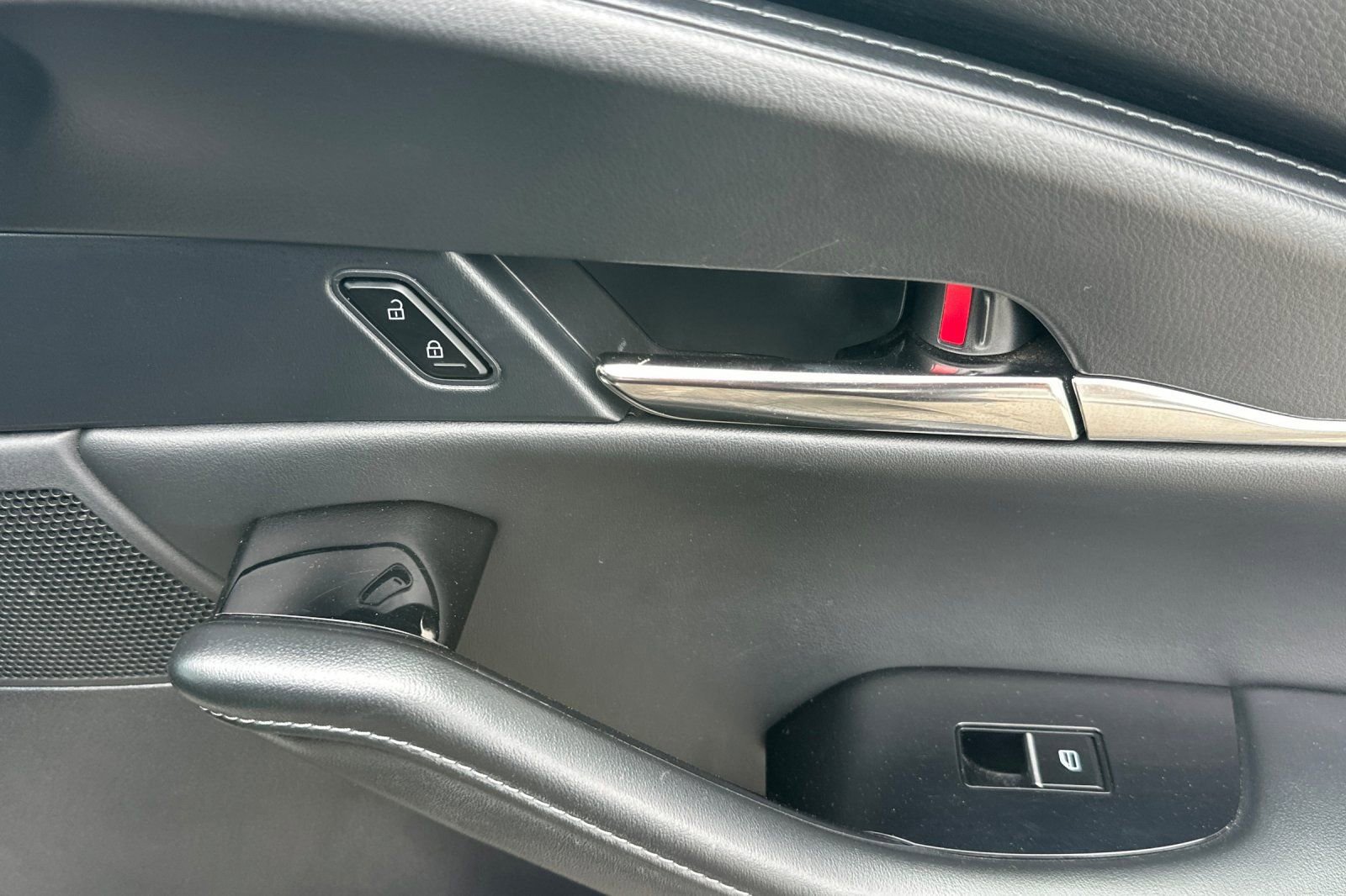 Used 2024 MAZDA CX-30 AWD 2.5 S w/ Preferred Package image 20