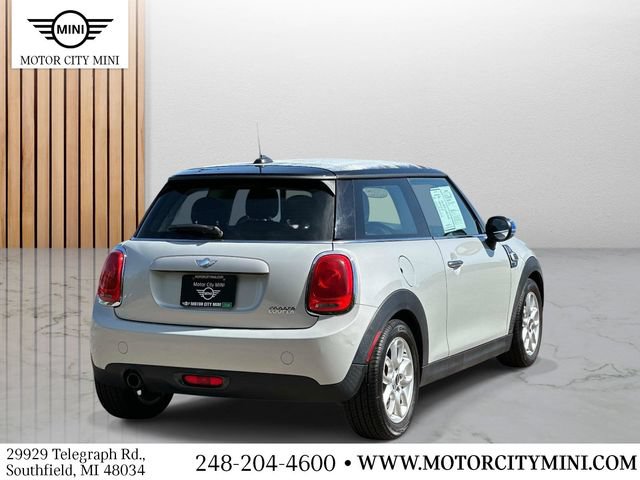 Used 2014 MINI Cooper 2-Door Hardtop FWD image 4
