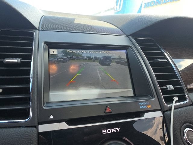 Used 2019 Ford Taurus Limited AWD/4WD image 13