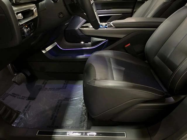 Used 2023 Cadillac Lyriq 2WD image 64