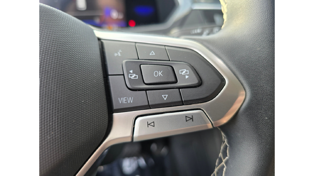 Used 2023 Volkswagen Tiguan S w/ Driver Assistance Package FWD image 27
