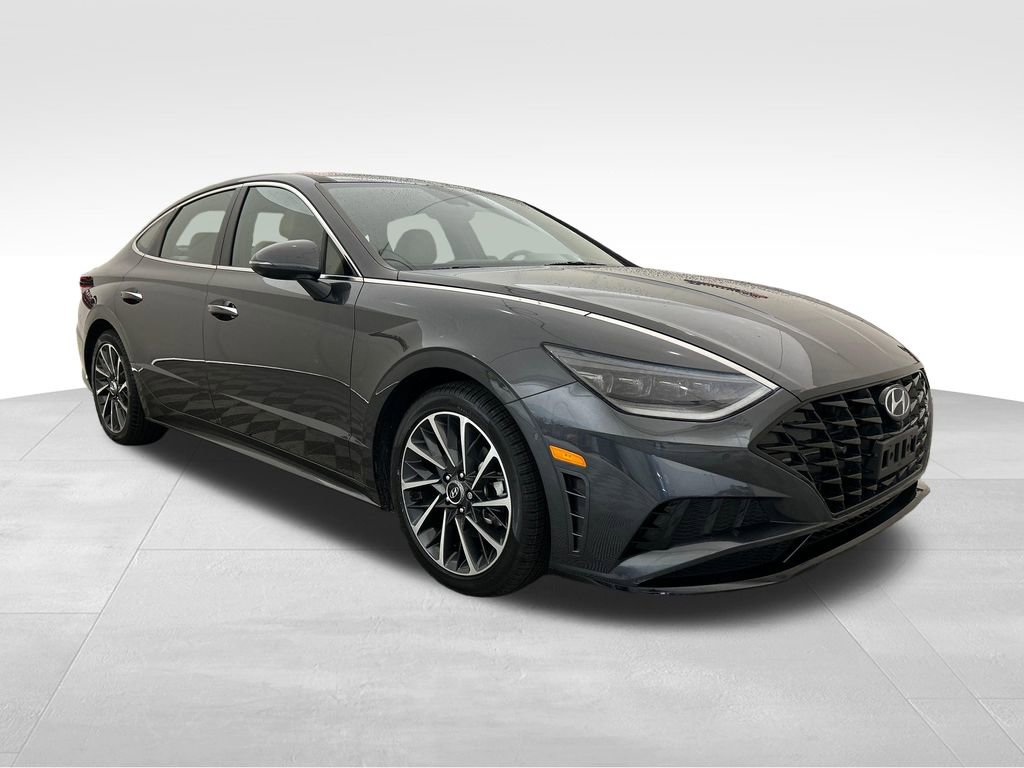 Certified 2021 Hyundai Sonata Limited w/ Cargo Package FWD image 7