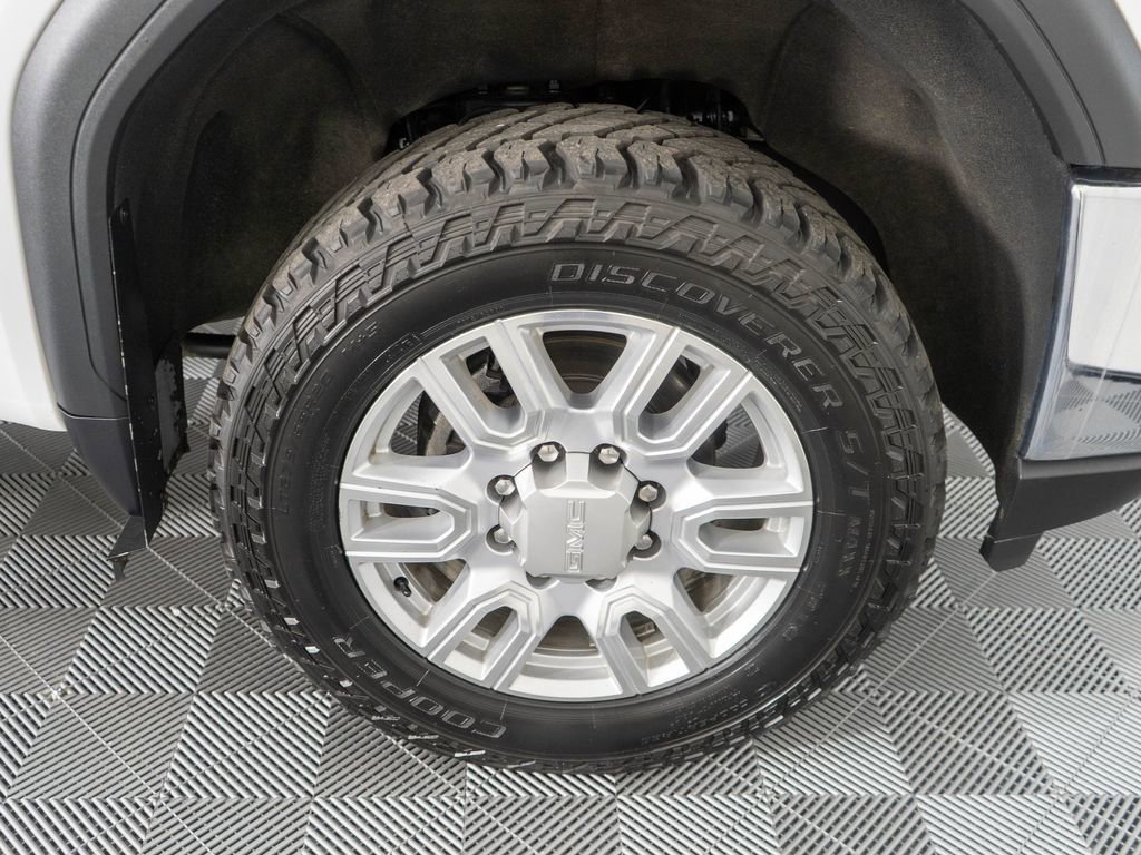 Used 2020 GMC Sierra 3500 SLT w/ SLT Premium Plus Package AWD/4WD image 34